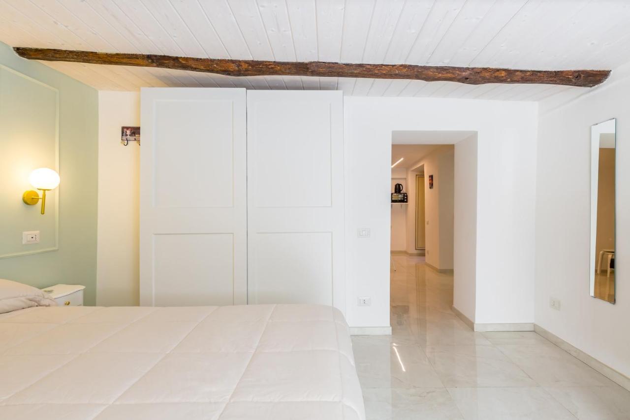 Umberto'S Nest At Toledo Apartman Nápoly Kültér fotó