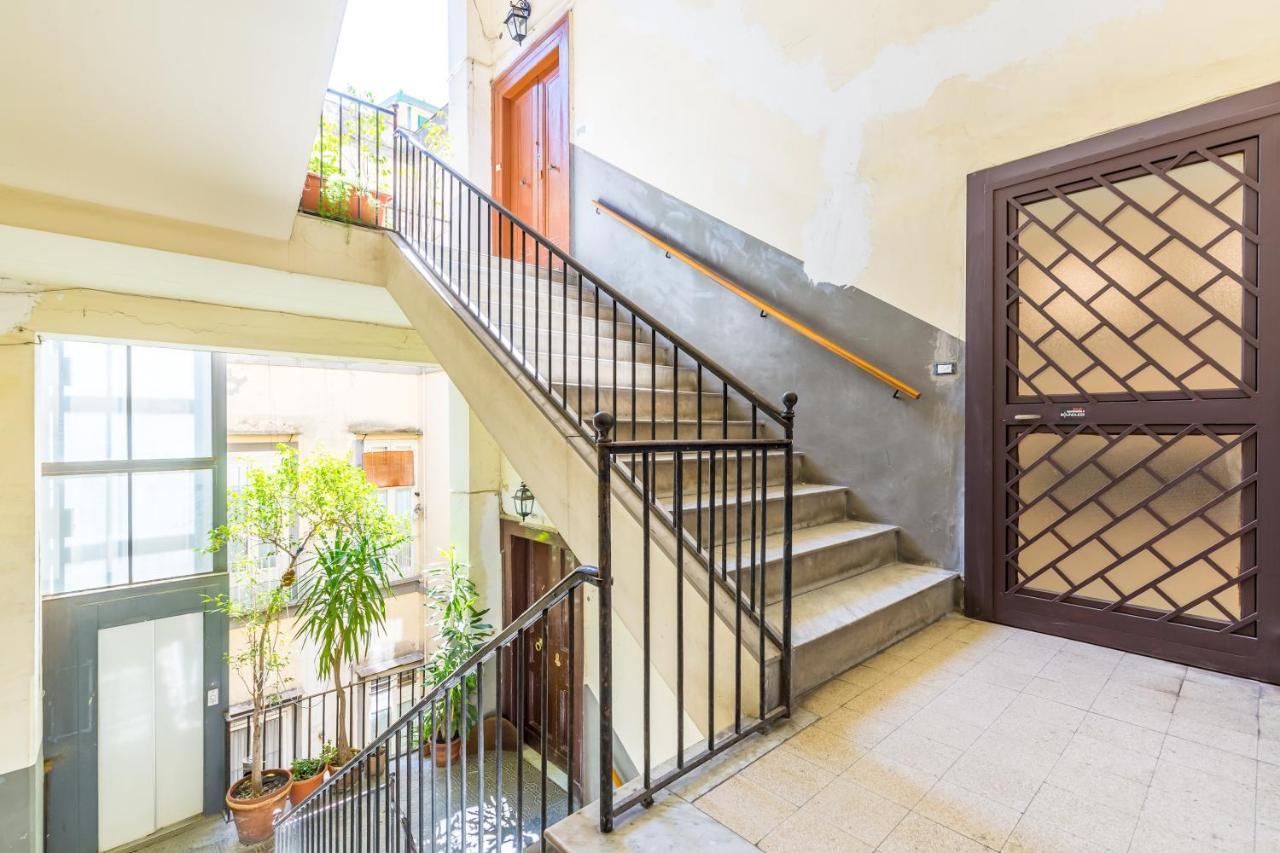 Umberto'S Nest At Toledo Apartman Nápoly Kültér fotó