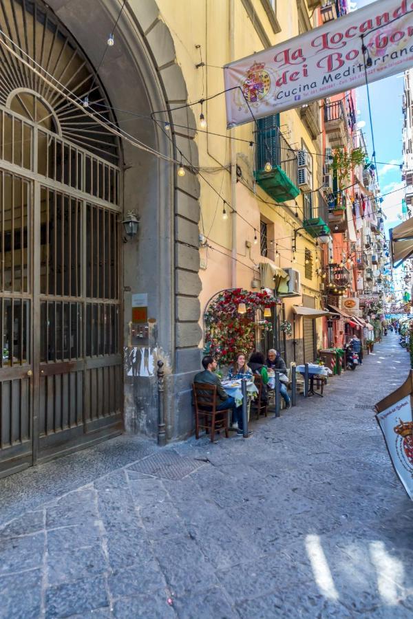 Umberto'S Nest At Toledo Apartman Nápoly Kültér fotó